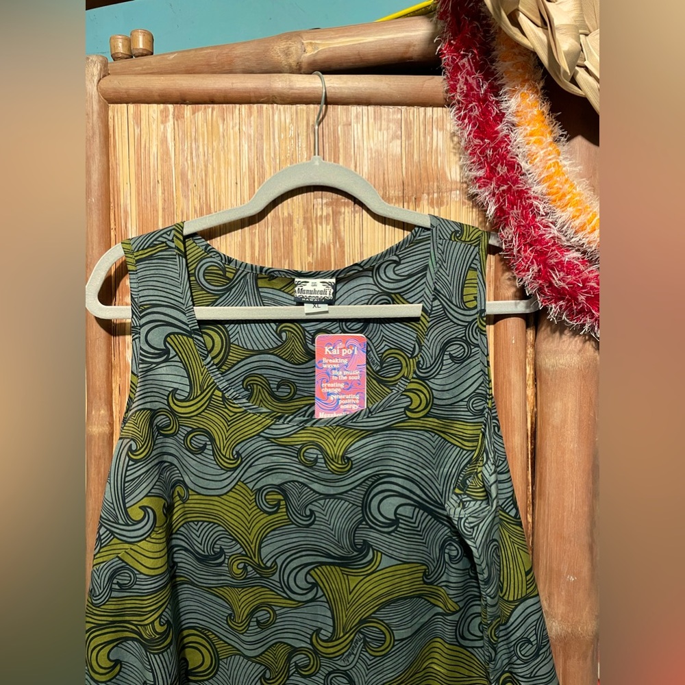 MANUHEALIʻI Kai poʻi